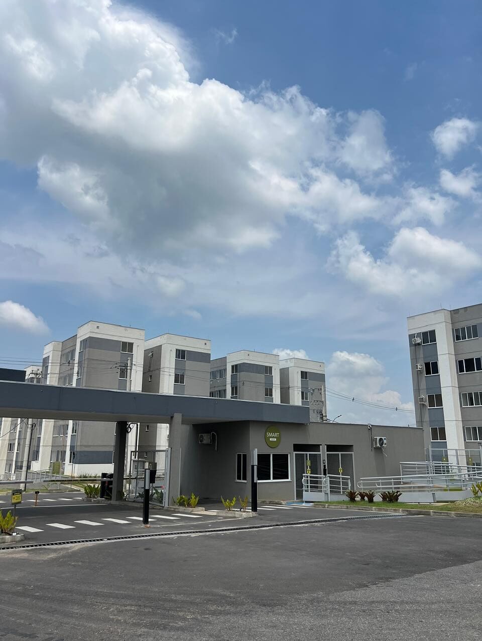 Instagram post from thiagoaraujo.imob. This post is in position 12.