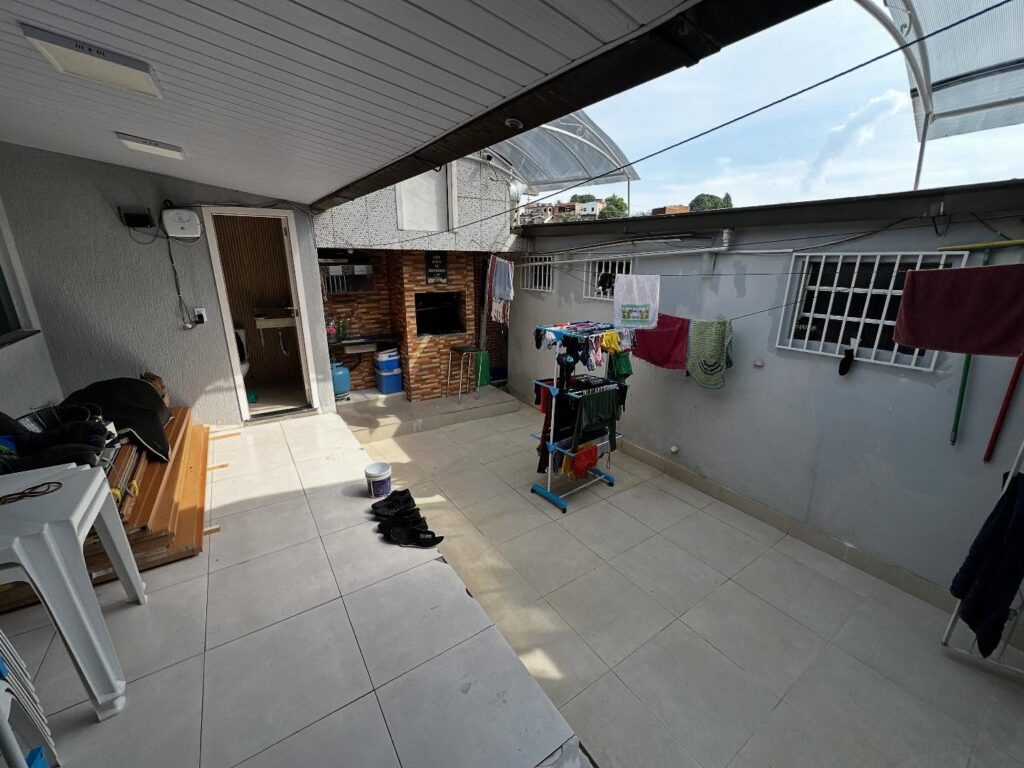 Instagram post from thiagoaraujo.imob. This post is in position 14.