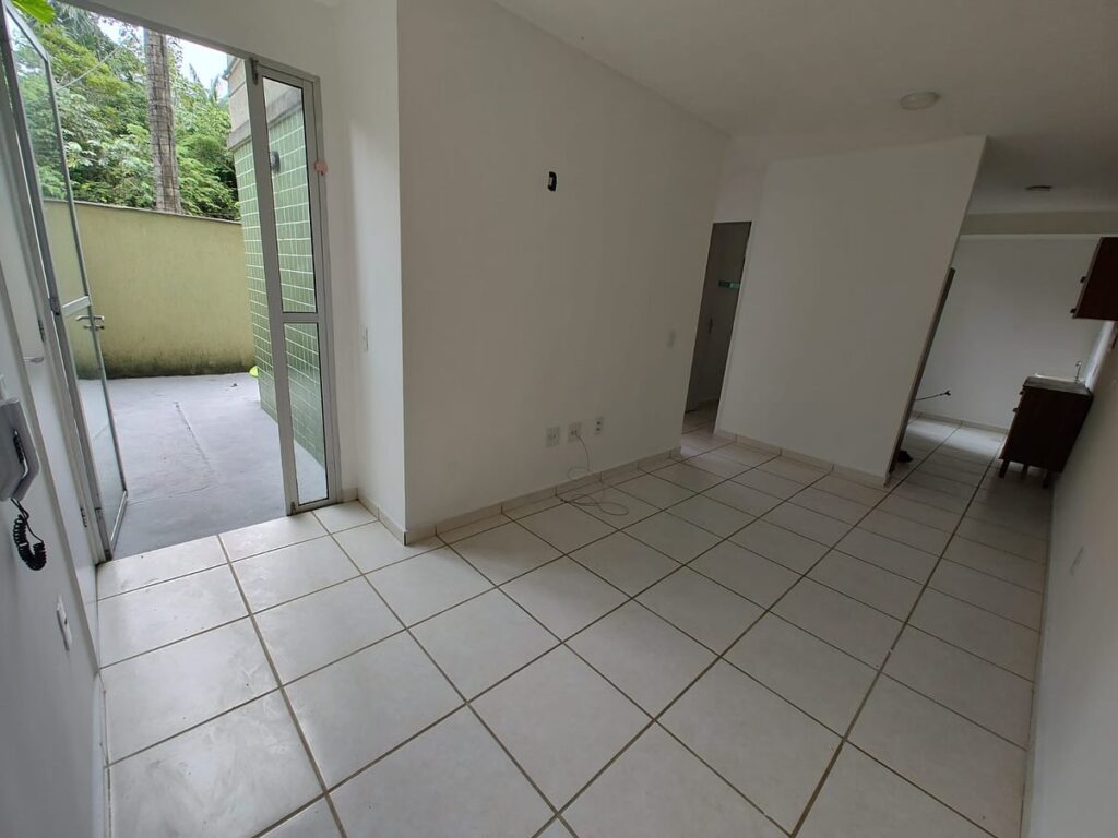 Instagram post from thiagoaraujo.imob. This post is in position 0.