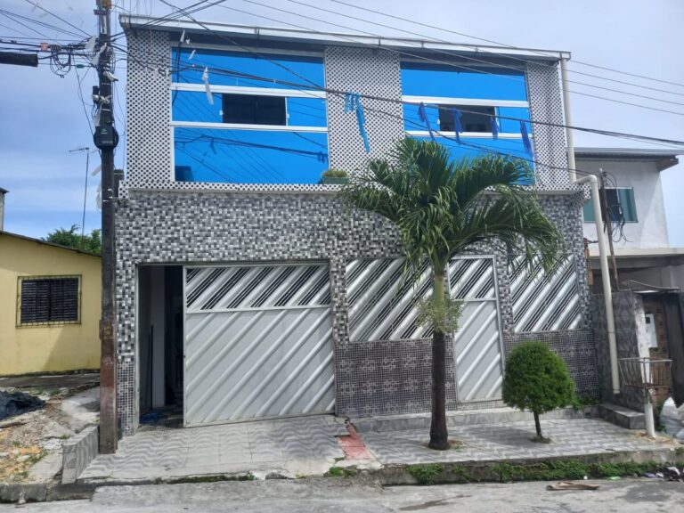 Instagram post from thiagoaraujo.imob. This post is in position 4.