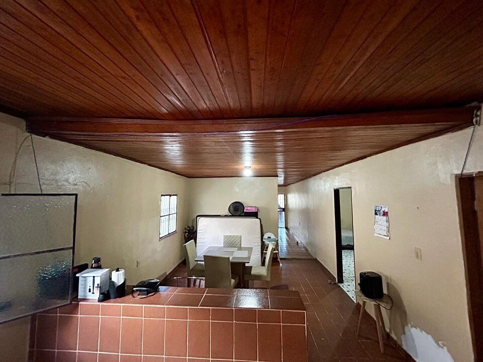 Instagram post from thiagoaraujo.imob. This post is in position 9.