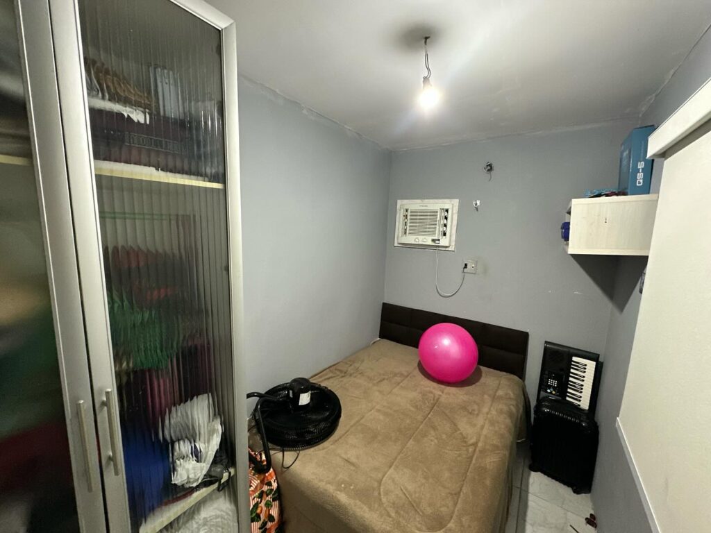 Instagram post from thiagoaraujo.imob. This post is in position 10.