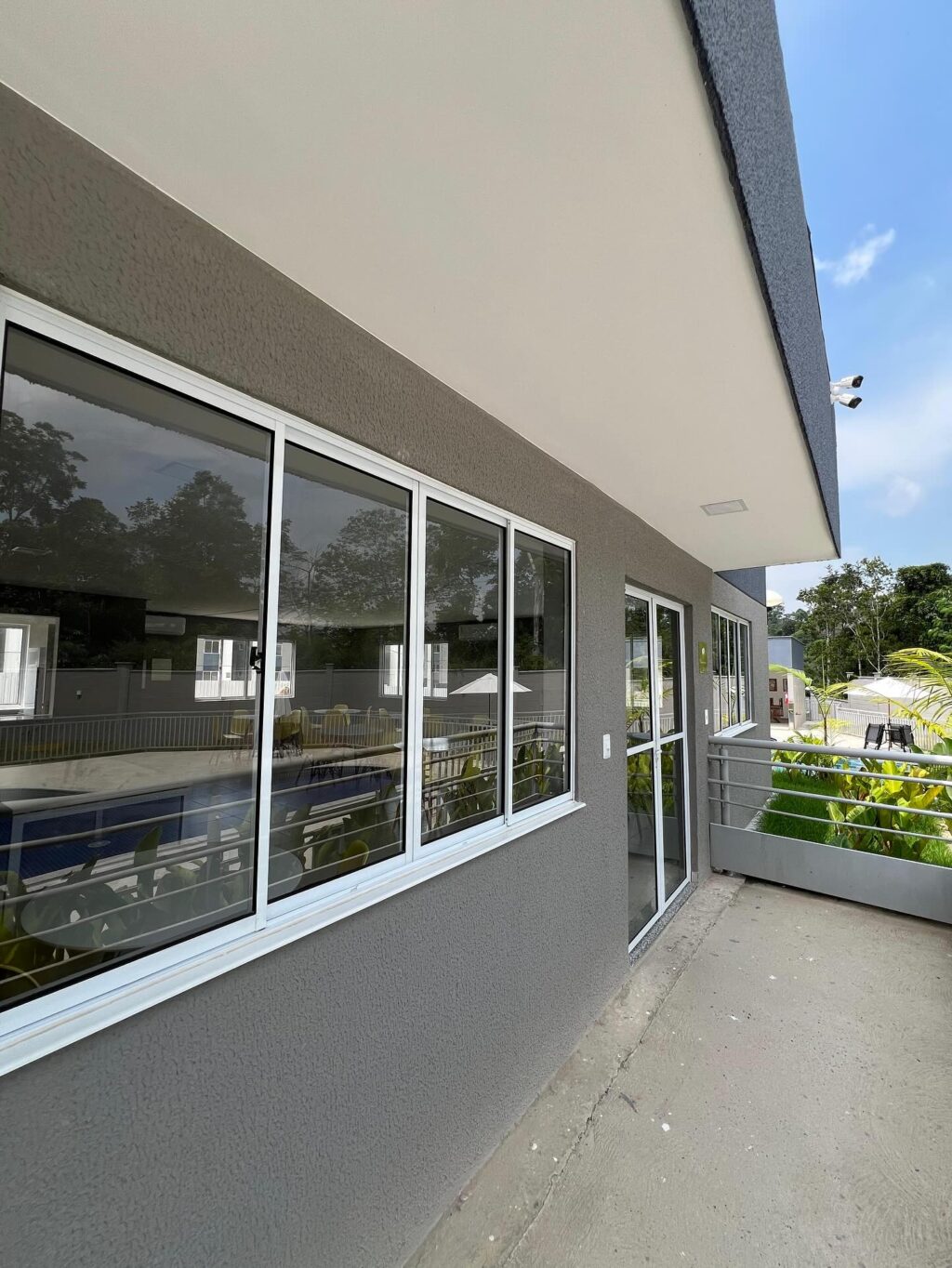 Instagram post from thiagoaraujo.imob. This post is in position 2.