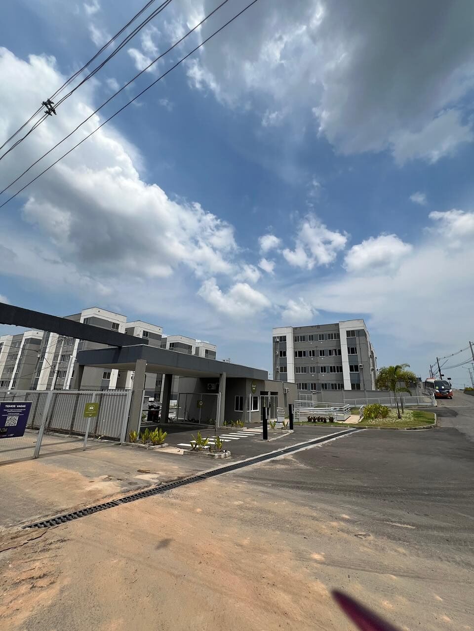 Instagram post from thiagoaraujo.imob. This post is in position 11.