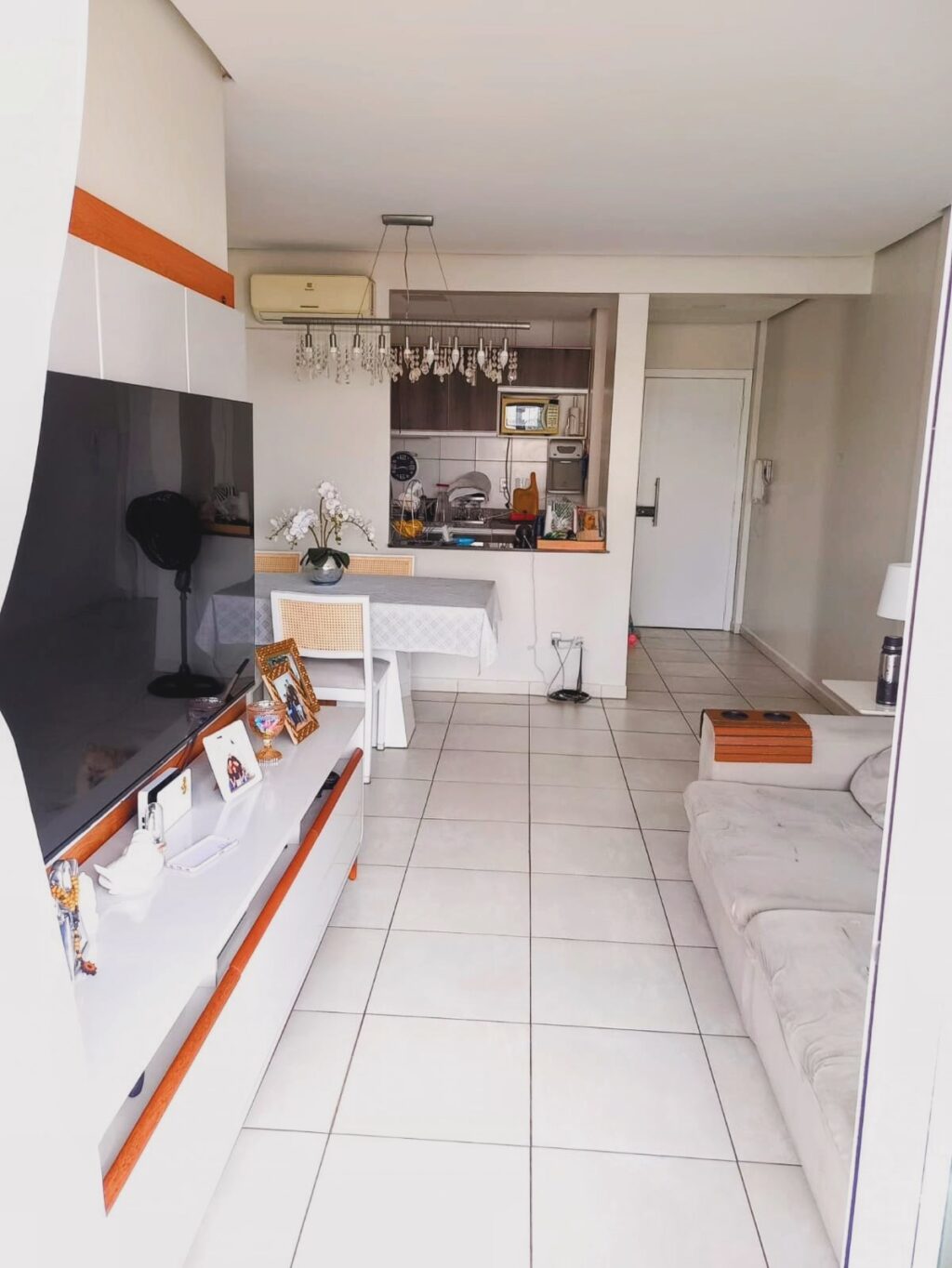 Instagram post from thiagoaraujo.imob. This post is in position 1.