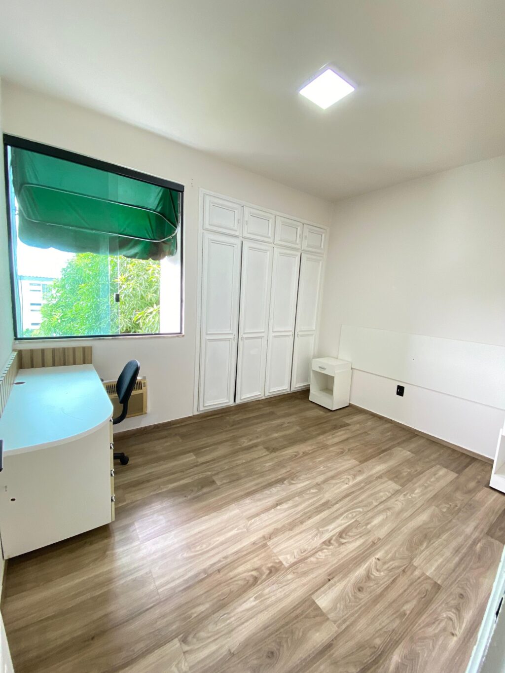 Instagram post from thiagoaraujo.imob. This post is in position 7.