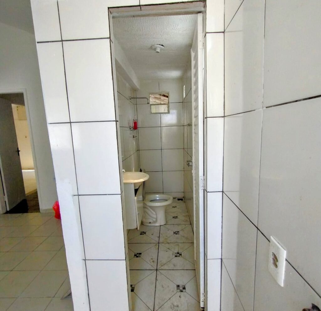 Instagram post from thiagoaraujo.imob. This post is in position 3.