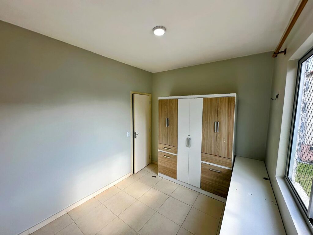 Instagram post from thiagoaraujo.imob. This post is in position 9.