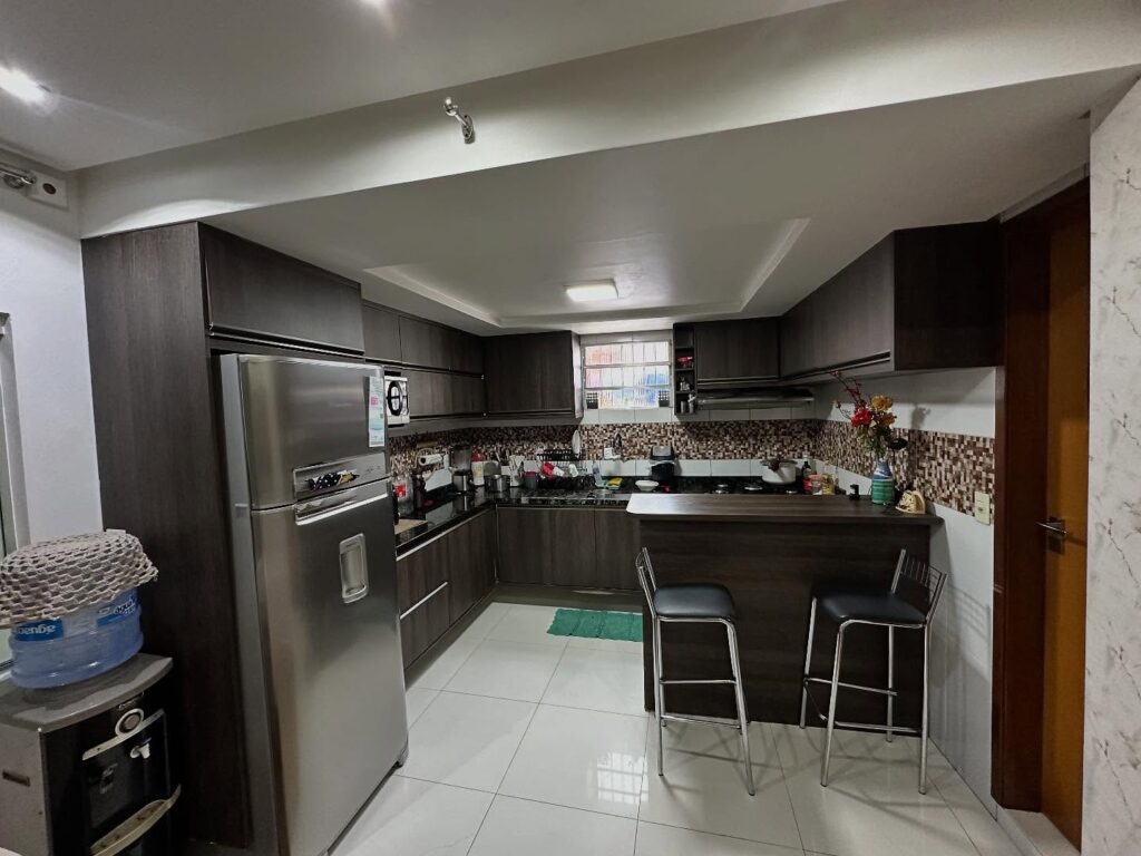 Instagram post from thiagoaraujo.imob. This post is in position 2.