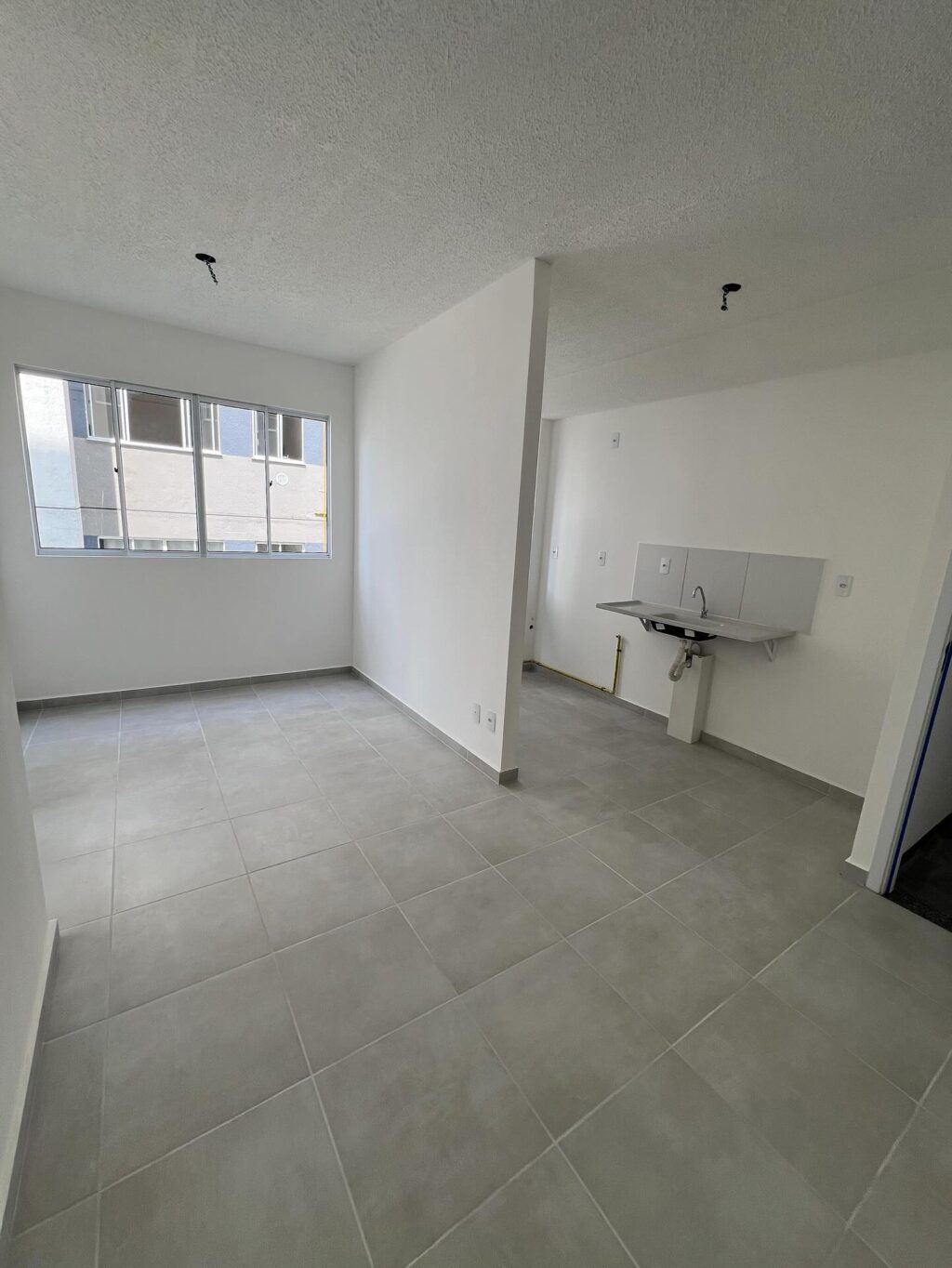 Instagram post from thiagoaraujo.imob. This post is in position 9.