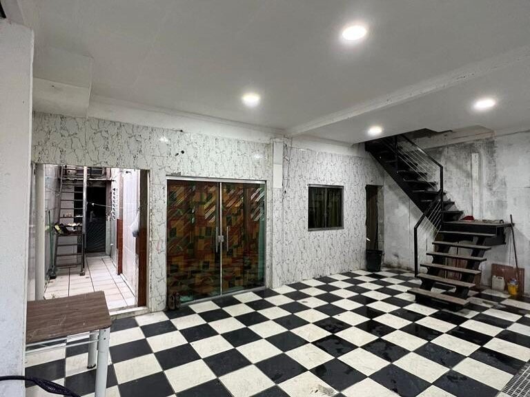 Instagram post from thiagoaraujo.imob. This post is in position 2.