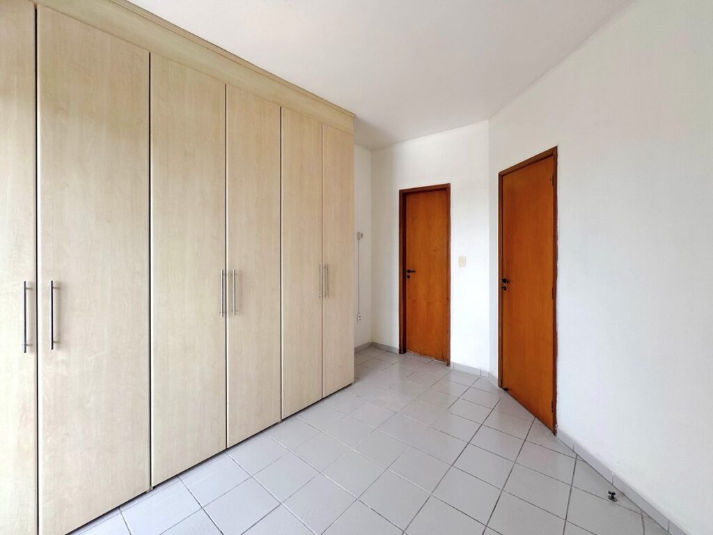 Instagram post from thiagoaraujo.imob. This post is in position 12.