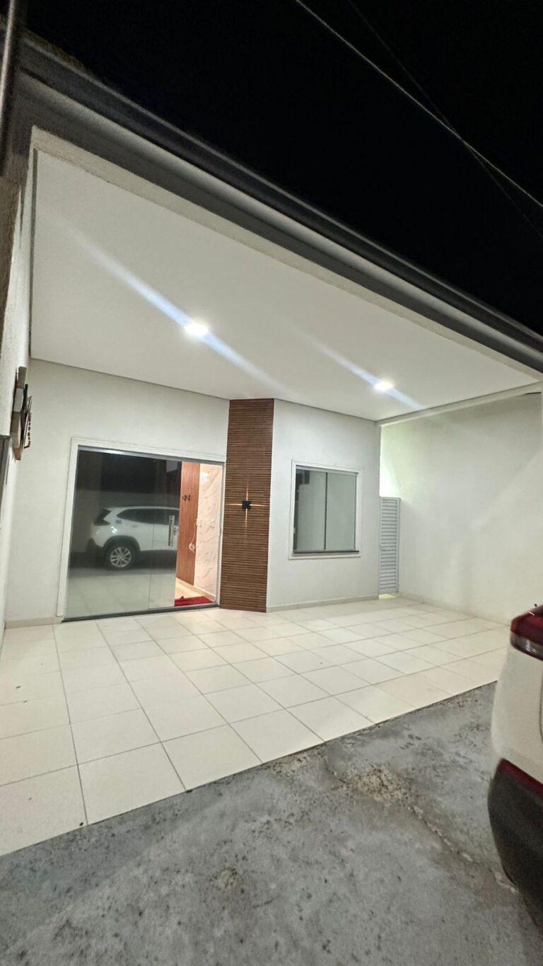 Instagram post from thiagoaraujo.imob. This post is in position 7.