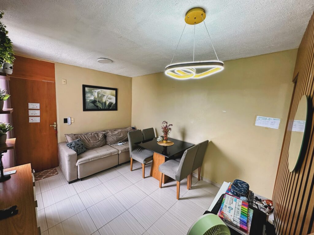 Instagram post from thiagoaraujo.imob. This post is in position 1.