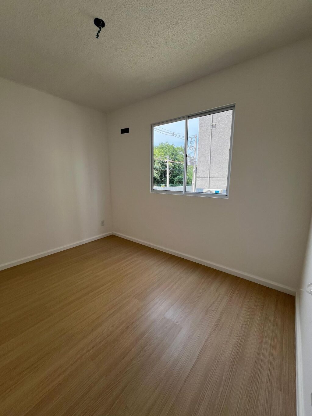 Instagram post from thiagoaraujo.imob. This post is in position 5.